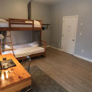 The Clarence Park Hostal