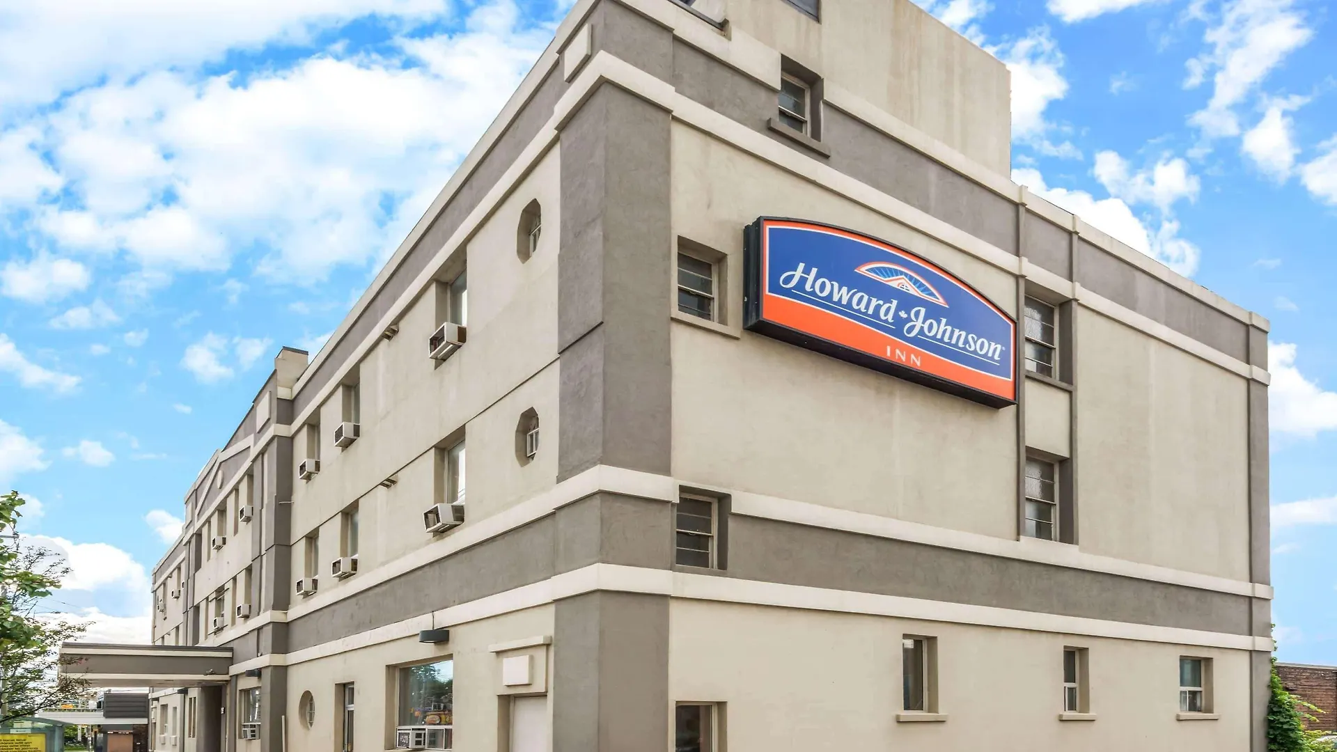 Hotel Howard Johnson By Wyndham Toronto Downtown West