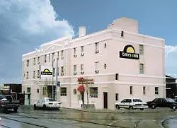 Howard Johnson By Wyndham Toronto Downtown West 0*,